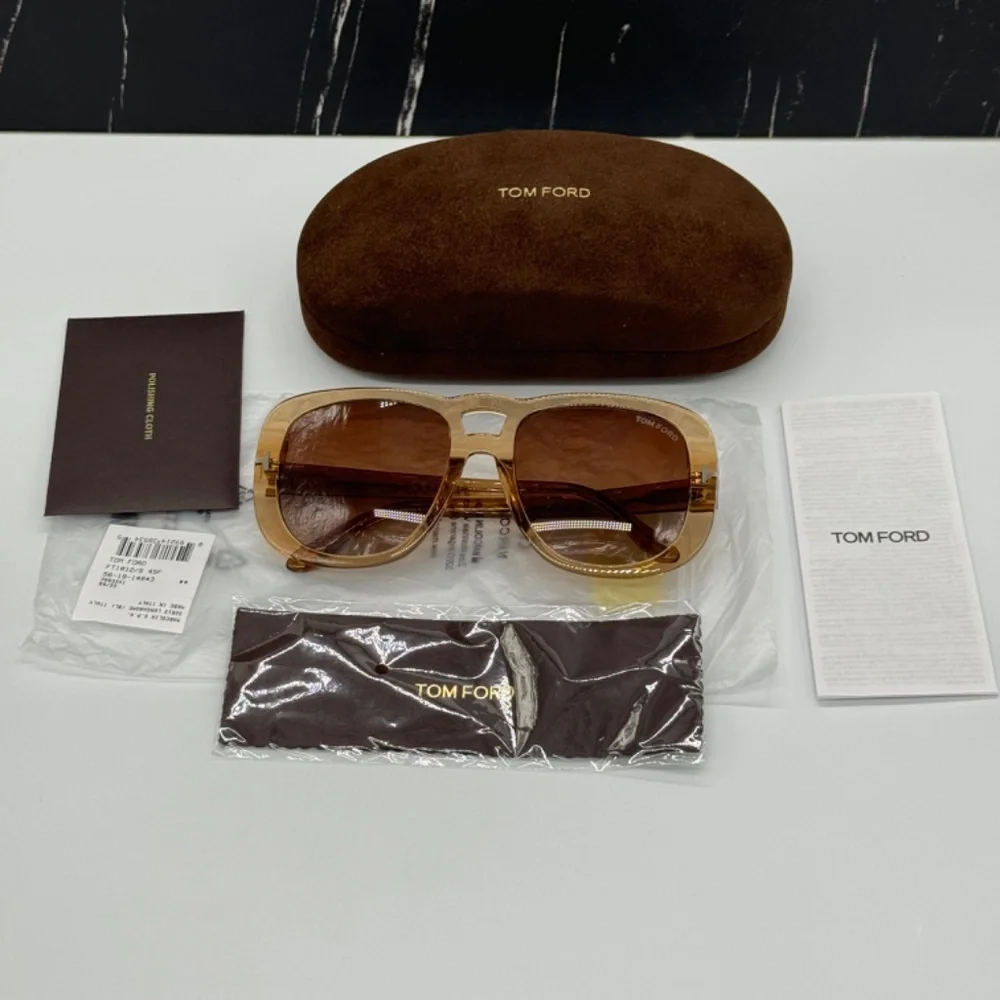 NEW TOM FORD TF1012 45F WOMEN SUNGLASSES TOM FORD BILLIE FT1012/S 45F EYEWEAR